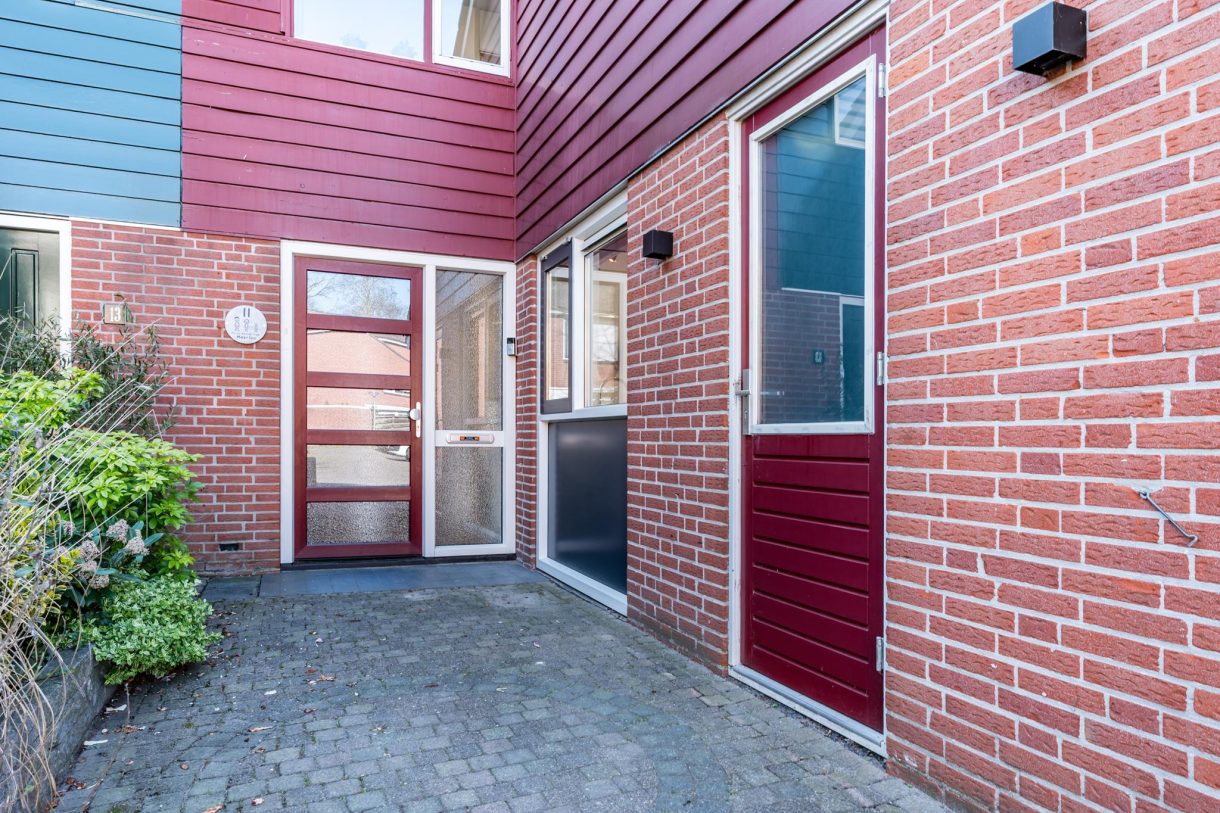 Te koop: Foto Woonhuis aan de Fluitekruid 11 in Bodegraven