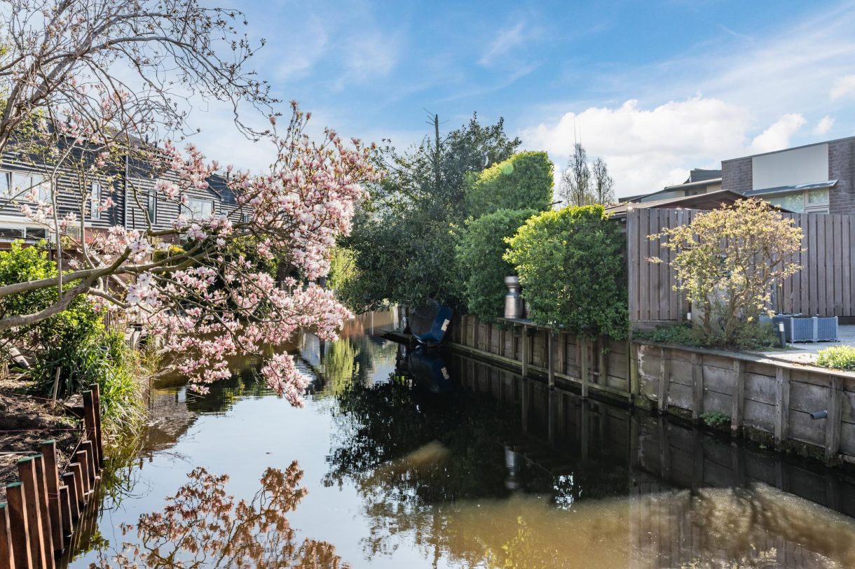 Te koop: Foto Woonhuis aan de Fluitekruid 11 in Bodegraven