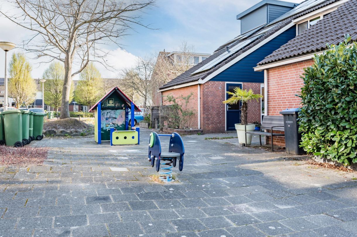 Te koop: Foto Woonhuis aan de Fluitekruid 11 in Bodegraven