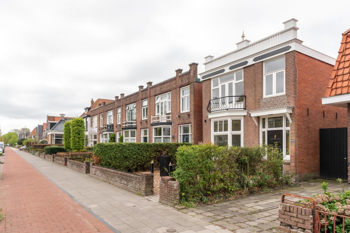 Te koop: Foto Woonhuis aan de Burgemeester Wuiteweg 68 in Drachten