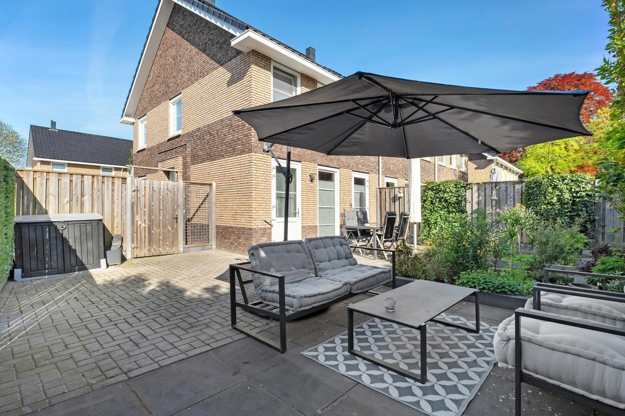 Te koop: Foto Woonhuis aan de De Waag 9 in Veeningen