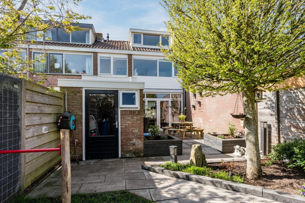 Te koop: Foto Woonhuis aan de Oranjelaan 67 in Bodegraven