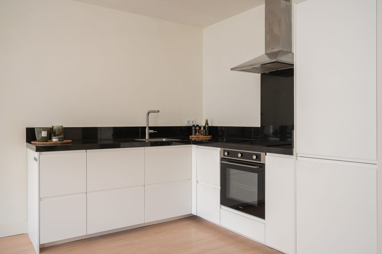 Te koop: Foto Appartement aan de Hugo de Grootstraat 17B in 's-Gravenhage