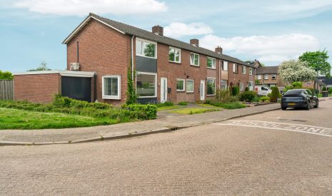 Te koop: Foto Woonhuis aan de Laan 1945 8 in Weurt