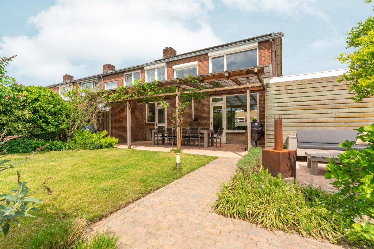 Te koop: Foto Woonhuis aan de Laan 1945 8 in Weurt