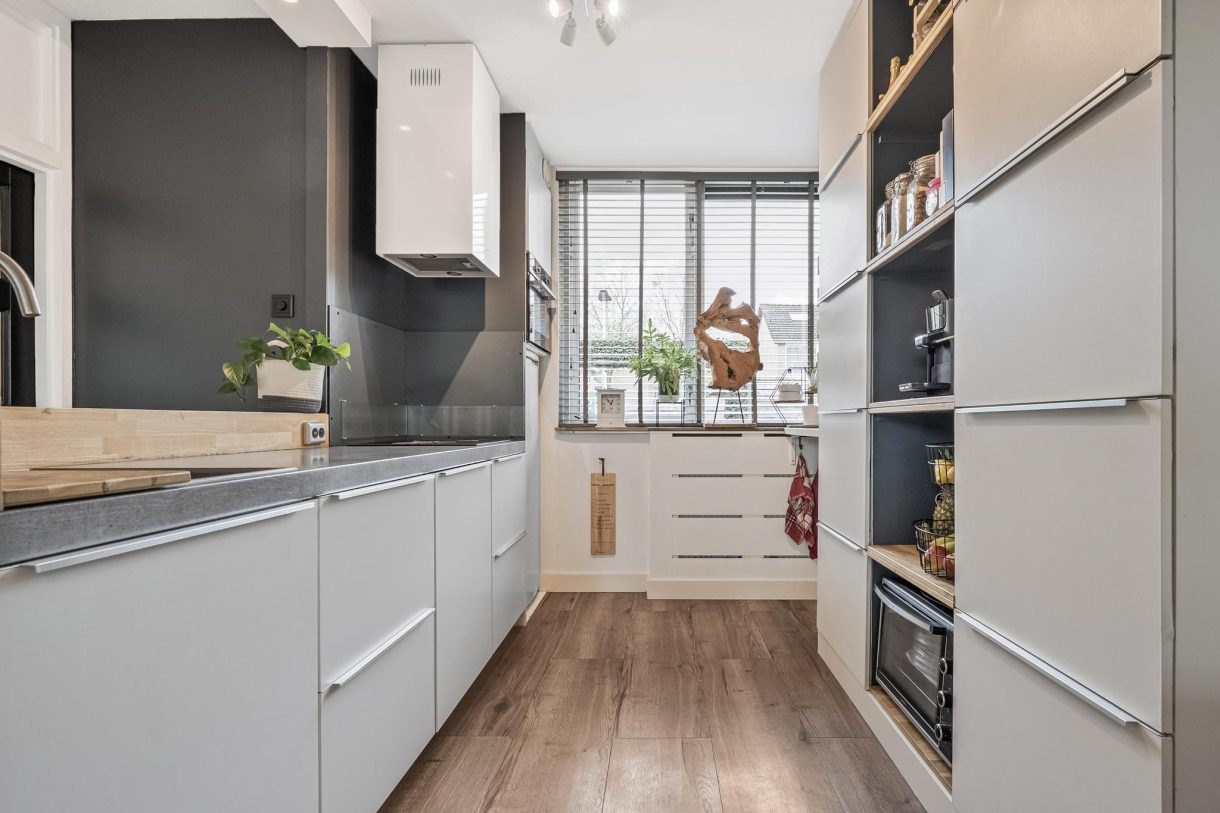 Te koop: Foto Woonhuis aan de Theo van Doesburgplantsoen 24 in Meppel