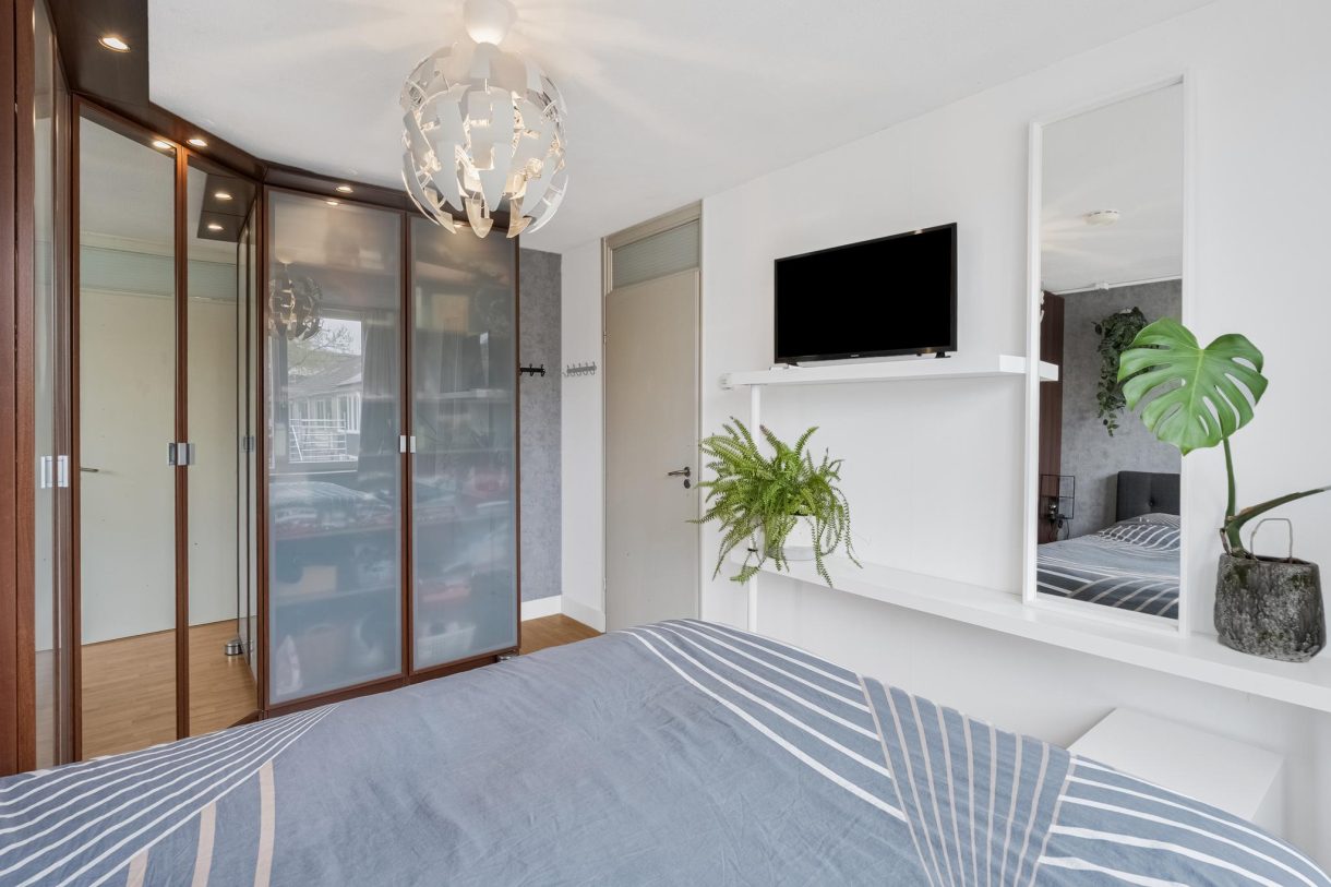 Te koop: Foto Woonhuis aan de Theo van Doesburgplantsoen 24 in Meppel