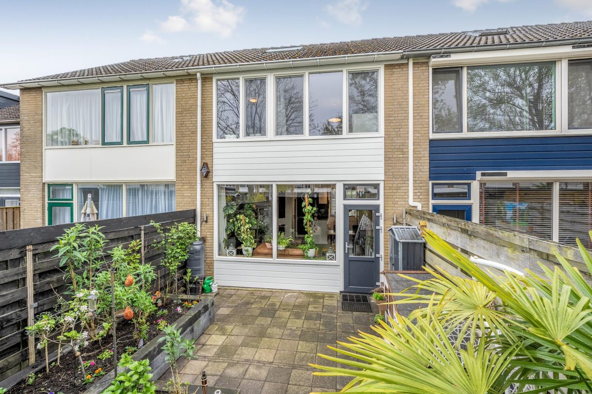 Te koop: Foto Woonhuis aan de Theo van Doesburgplantsoen 24 in Meppel