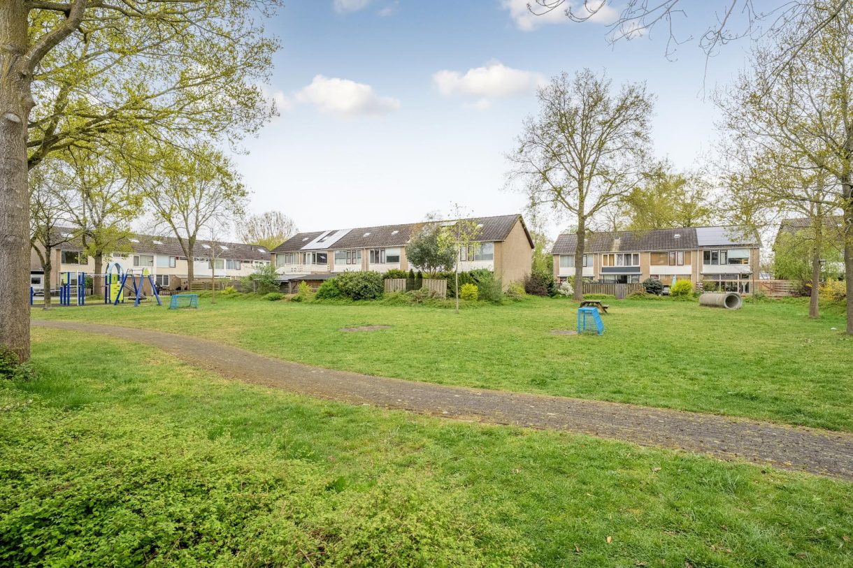 Te koop: Foto Woonhuis aan de Theo van Doesburgplantsoen 24 in Meppel