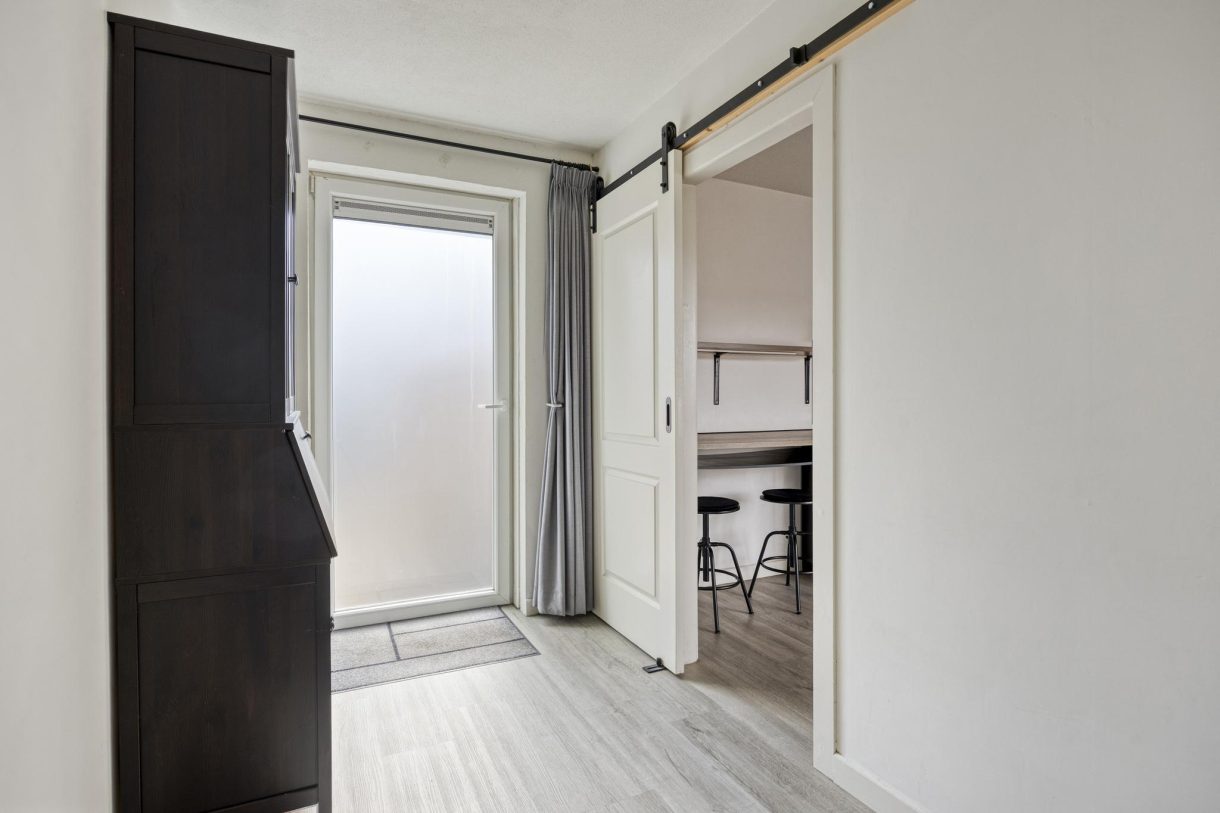 Te koop: Foto Woonhuis aan de De Oude Wereld 67 in Alphen aan den Rijn