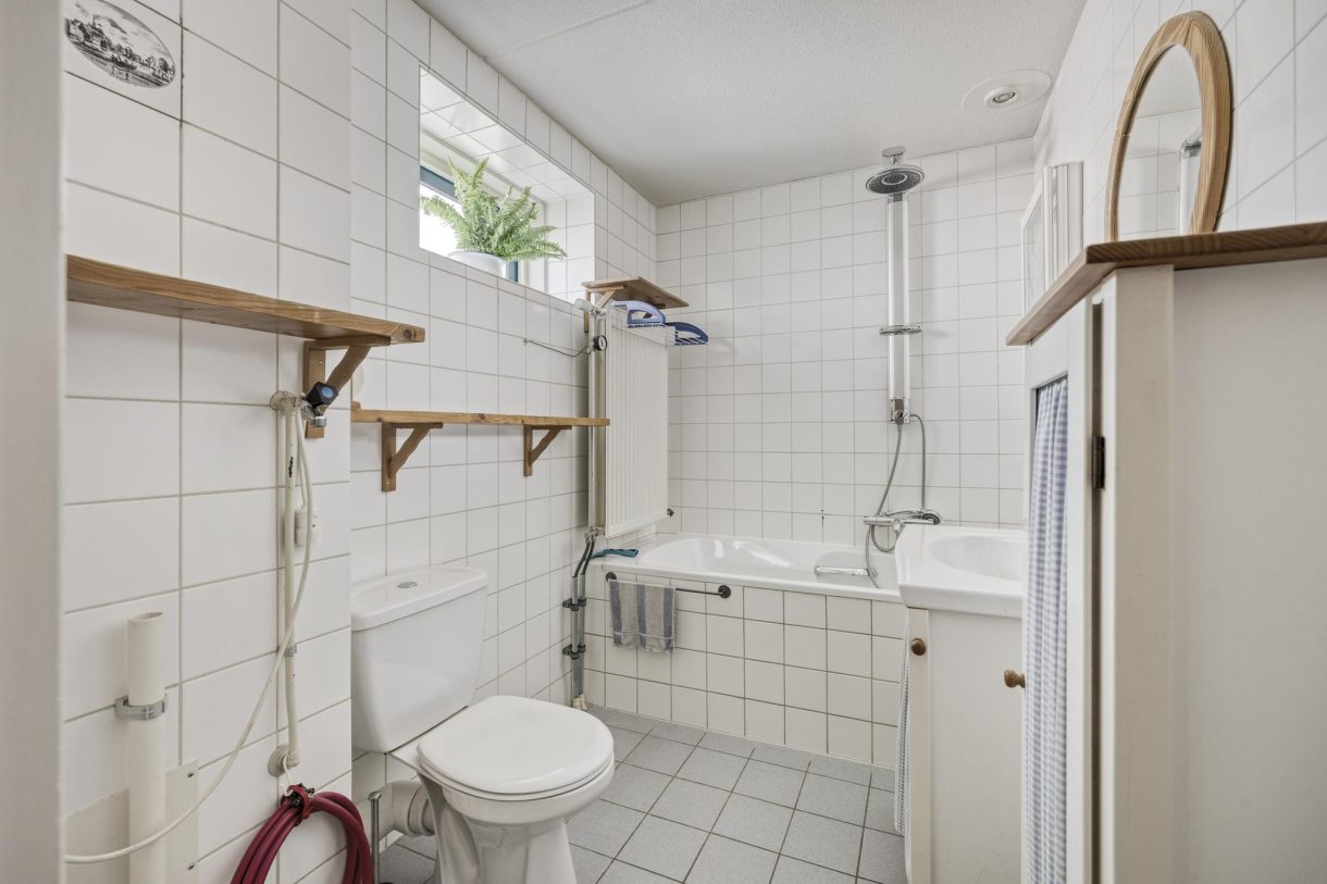 Te koop: Foto Woonhuis aan de De Oude Wereld 67 in Alphen aan den Rijn