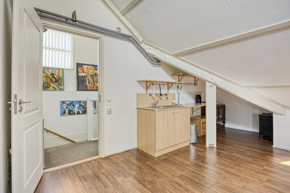 Te koop: Foto Woonhuis aan de De Oude Wereld 67 in Alphen aan den Rijn