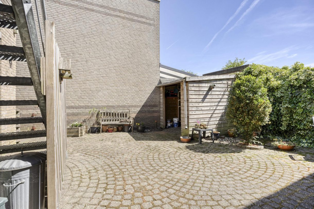 Te koop: Foto Woonhuis aan de De Oude Wereld 67 in Alphen aan den Rijn