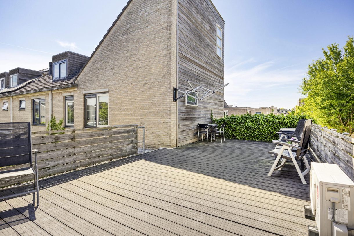 Te koop: Foto Woonhuis aan de De Oude Wereld 67 in Alphen aan den Rijn