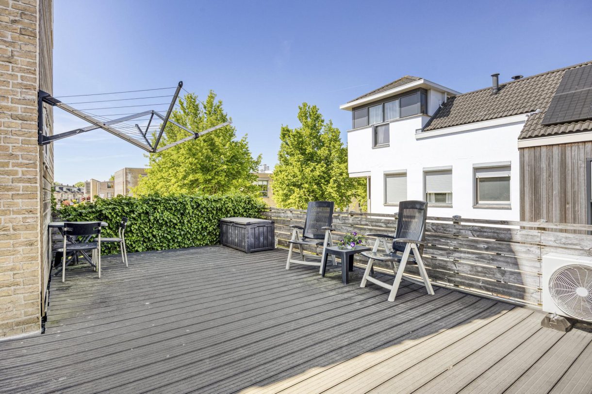 Te koop: Foto Woonhuis aan de De Oude Wereld 67 in Alphen aan den Rijn