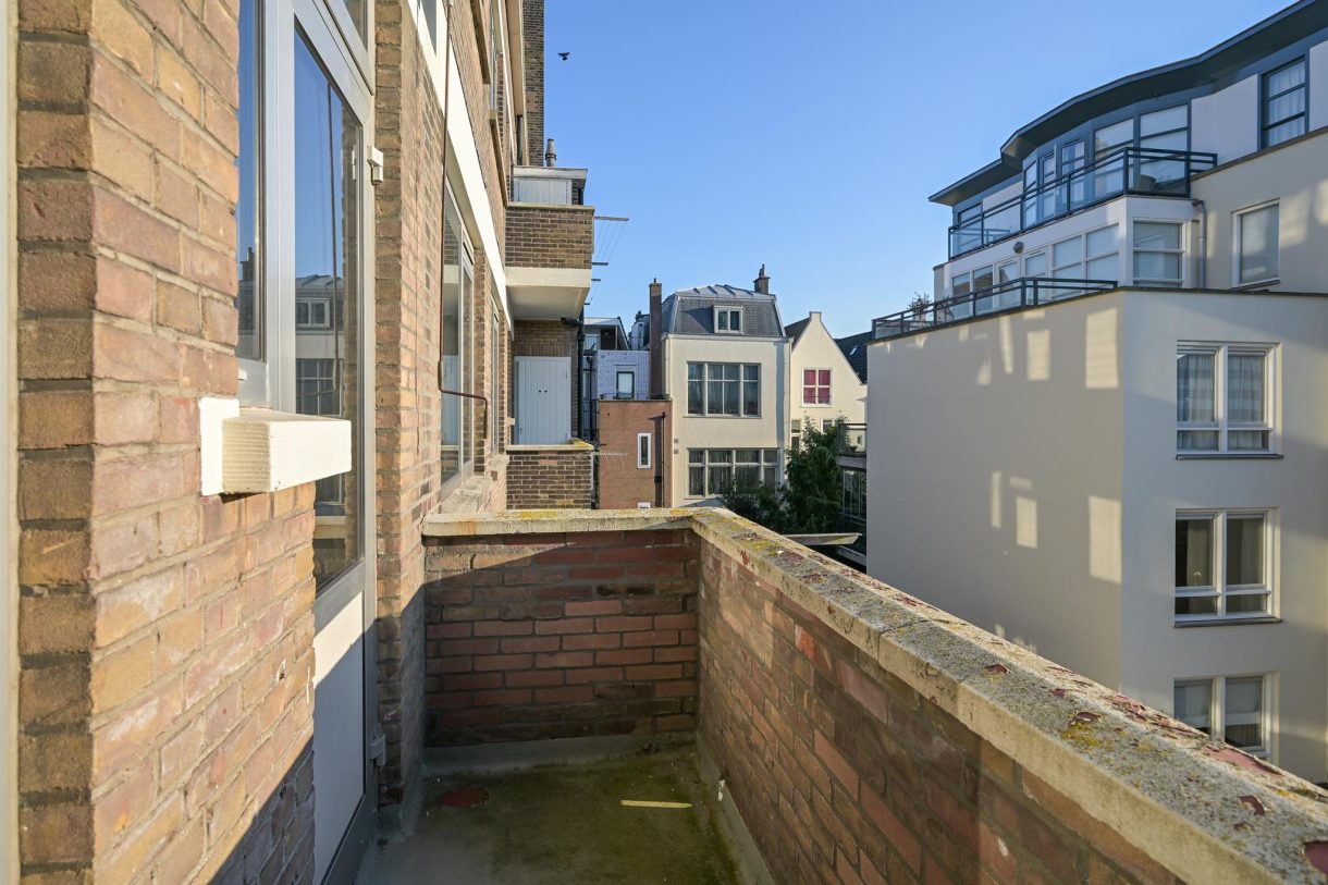 Te koop: Foto Appartement aan de Varkenmarkt 15 in 's-Gravenhage