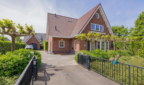 Te koop: Foto Woonhuis aan de Mozartlaan 1 in Voorhout