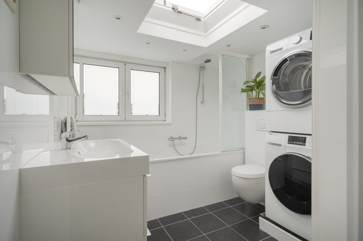 Te koop: Foto Appartement aan de Dr. de Visserplein 25 in 's-Gravenhage