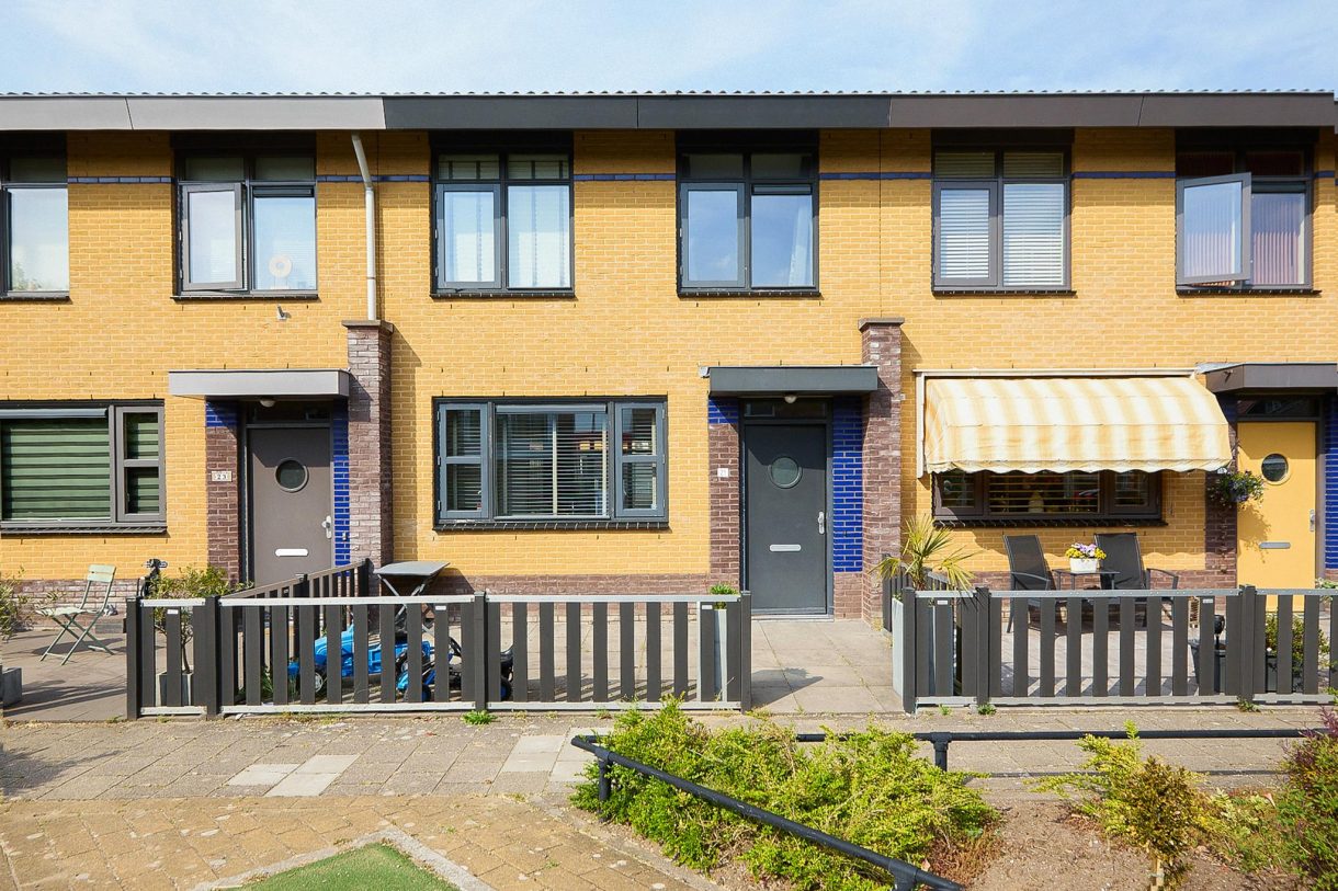 Te koop: Foto Woonhuis aan de Zoeloestraat 21 in Purmerend