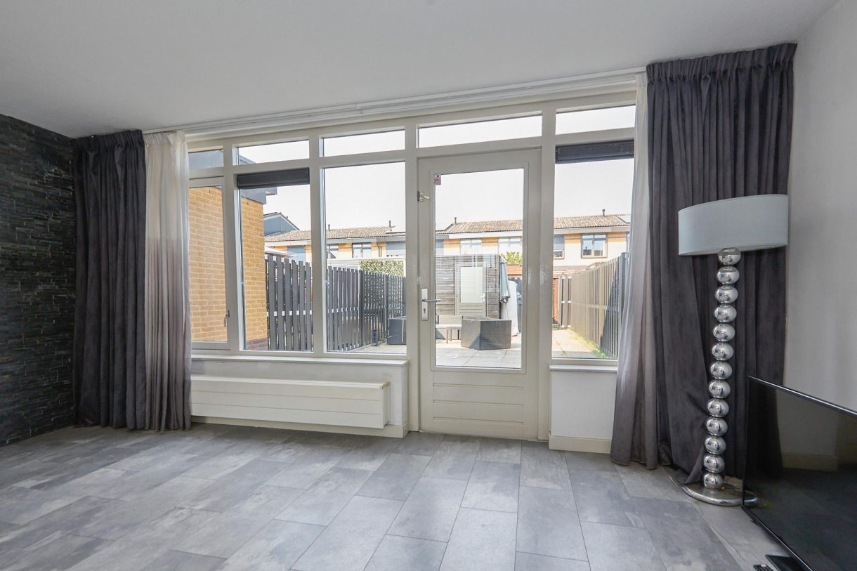 Te koop: Foto Woonhuis aan de Zoeloestraat 21 in Purmerend