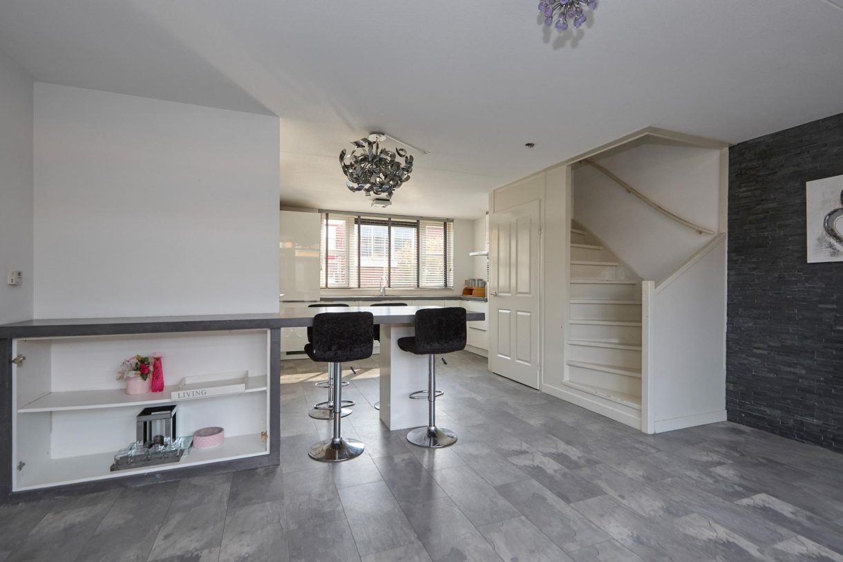 Te koop: Foto Woonhuis aan de Zoeloestraat 21 in Purmerend