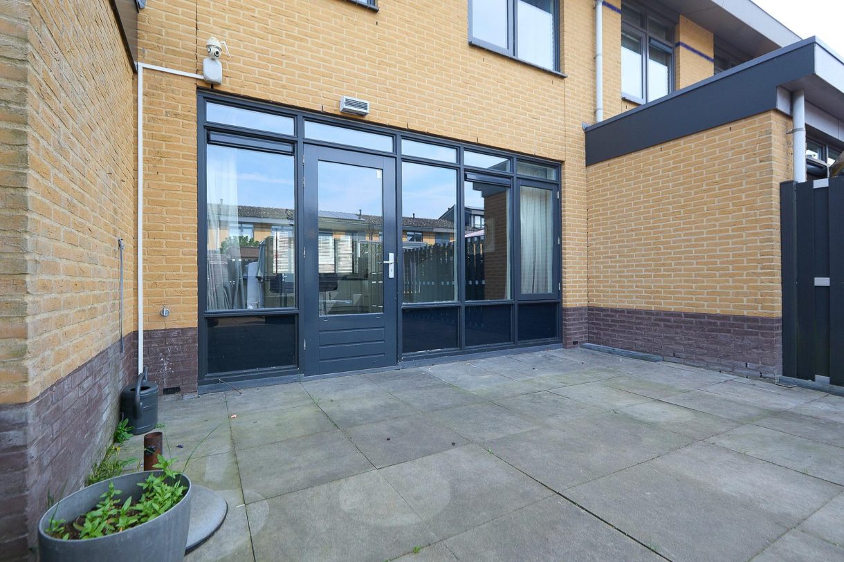 Te koop: Foto Woonhuis aan de Zoeloestraat 21 in Purmerend