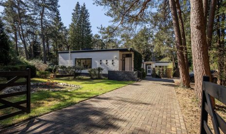 Hoofdfoto van Wezep Prinses Beatrixlaan 11