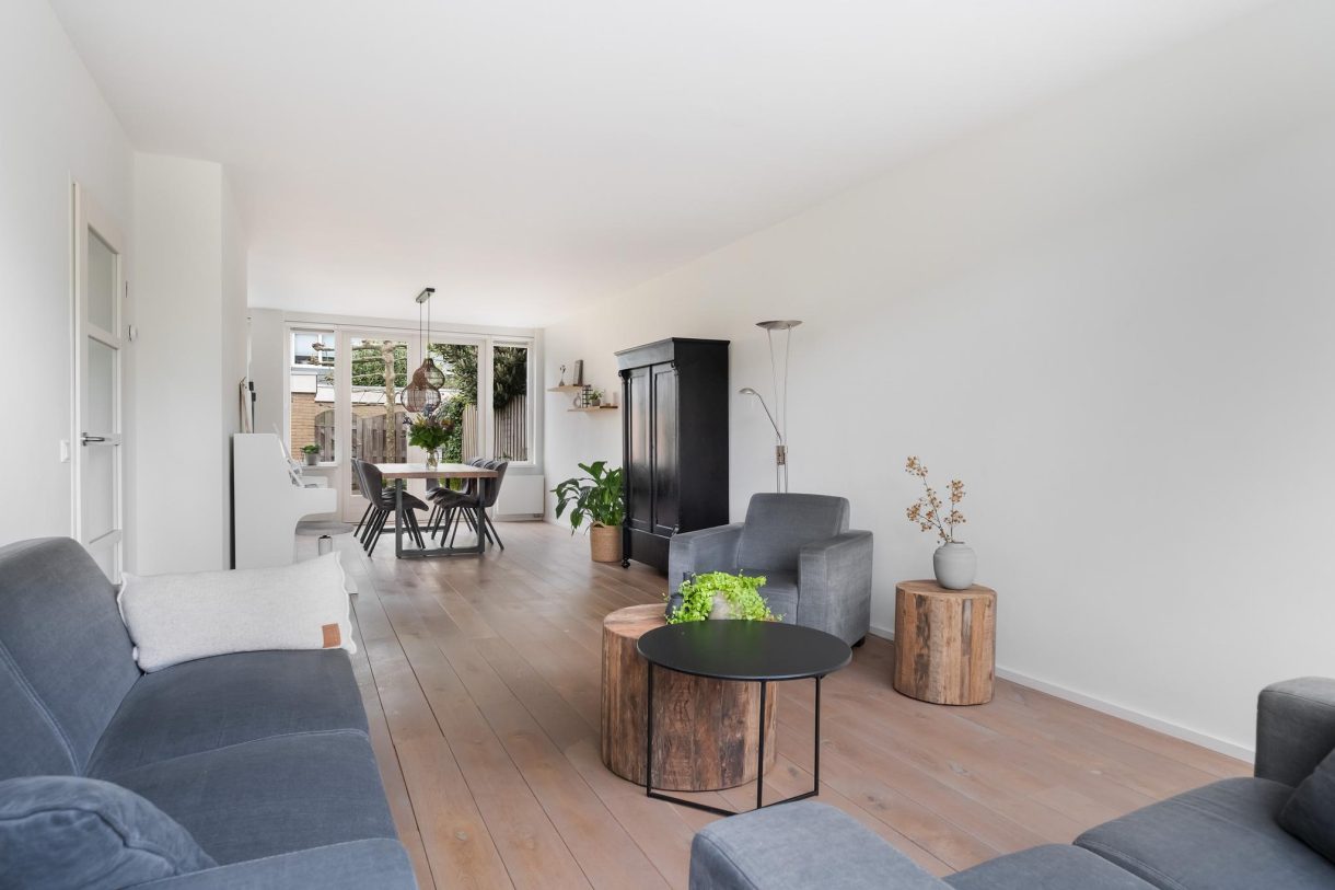 Te koop: Foto Woonhuis aan de Schermerhorn-lanen 62 in Woerden