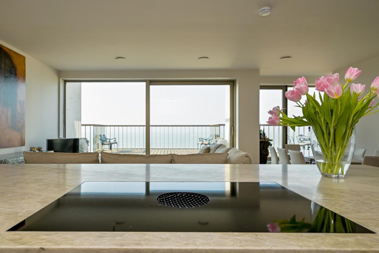 Te koop: Foto Appartement aan de Vuurtorenweg 153 in 's-Gravenhage