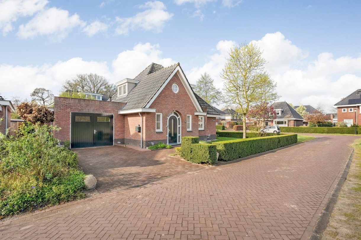 Te koop: Foto Woonhuis aan de Braamlaan 1 in Beilen