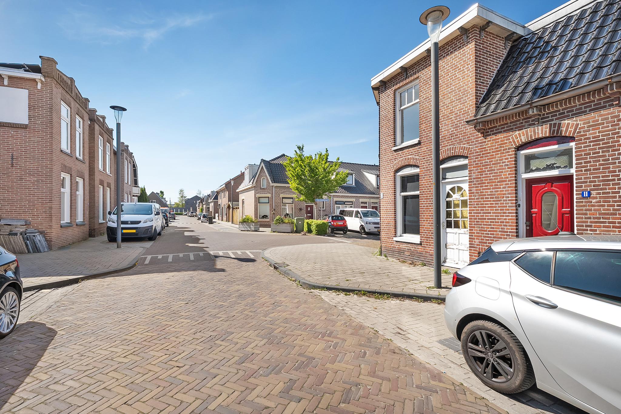 koop  Hoogeveen  Oranjestraat 11 – Foto 2