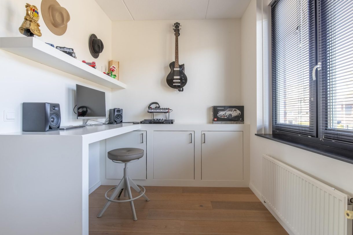 Te koop: Foto Woonhuis aan de MacBridestraat 20 in Veenendaal