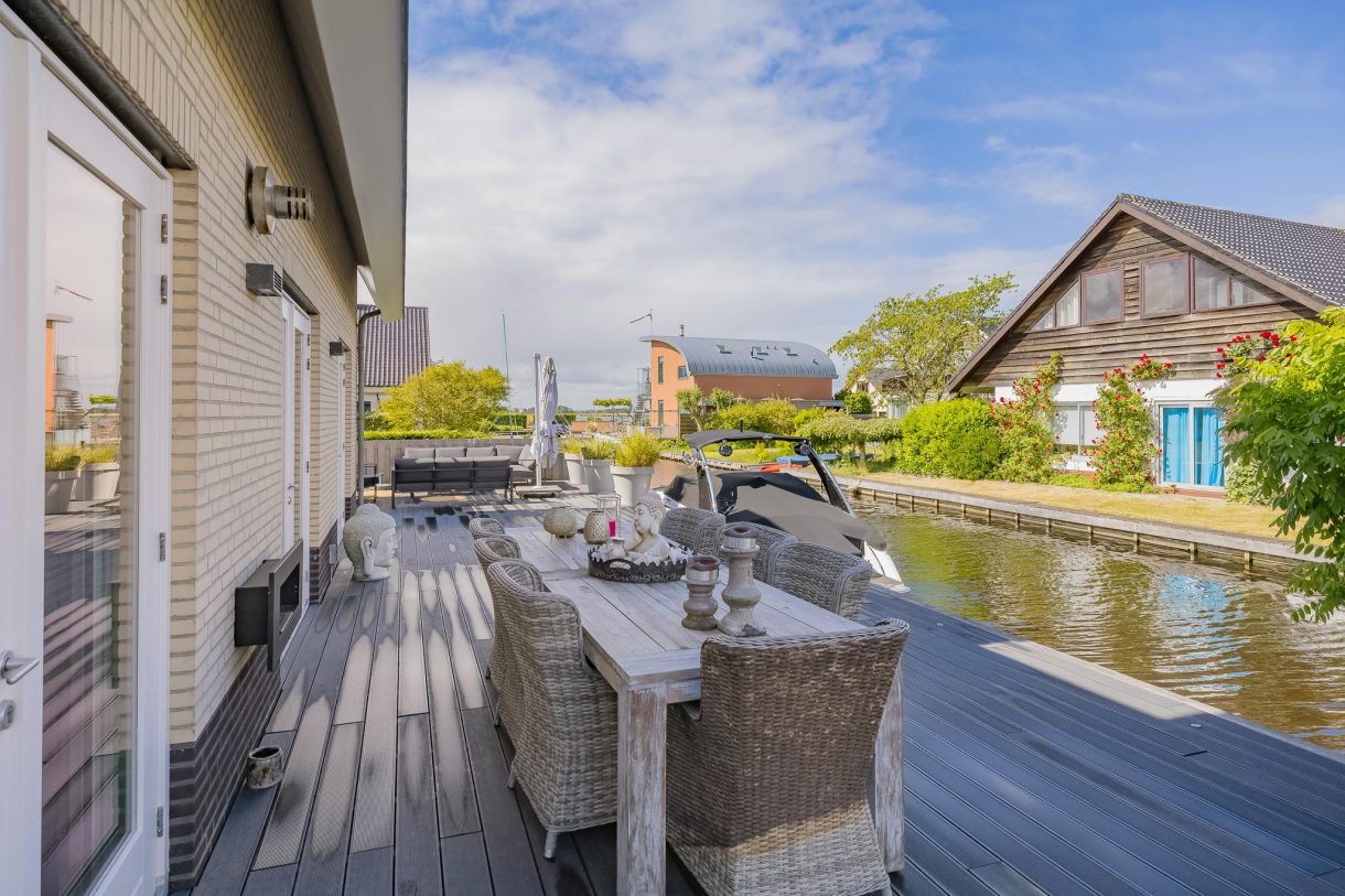 Te koop: Foto Woonhuis aan de Nassaulaan 12 in Kaag