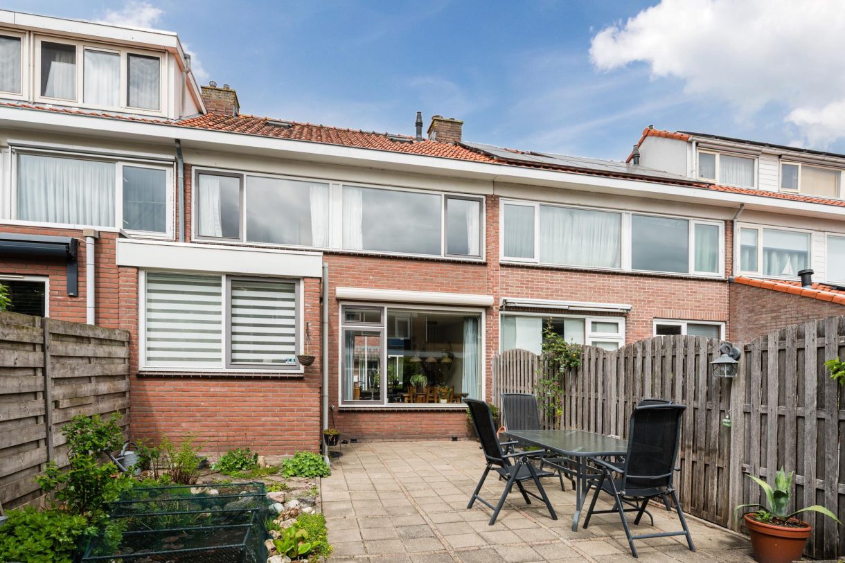 Te koop: Foto Woonhuis aan de Karel Doormanstraat 43 in Bodegraven