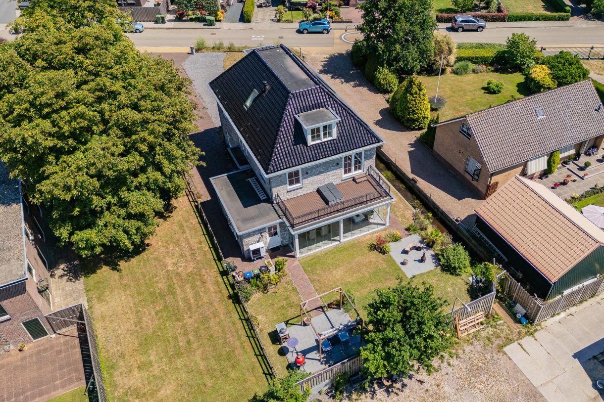 Te koop: Foto Woonhuis aan de Achterweg 17b in Nieuwe Wetering