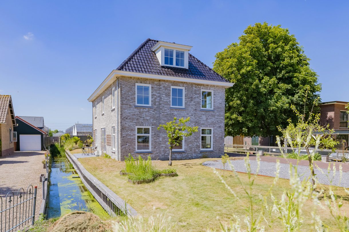 Te koop: Foto Woonhuis aan de Achterweg 17b in Nieuwe Wetering