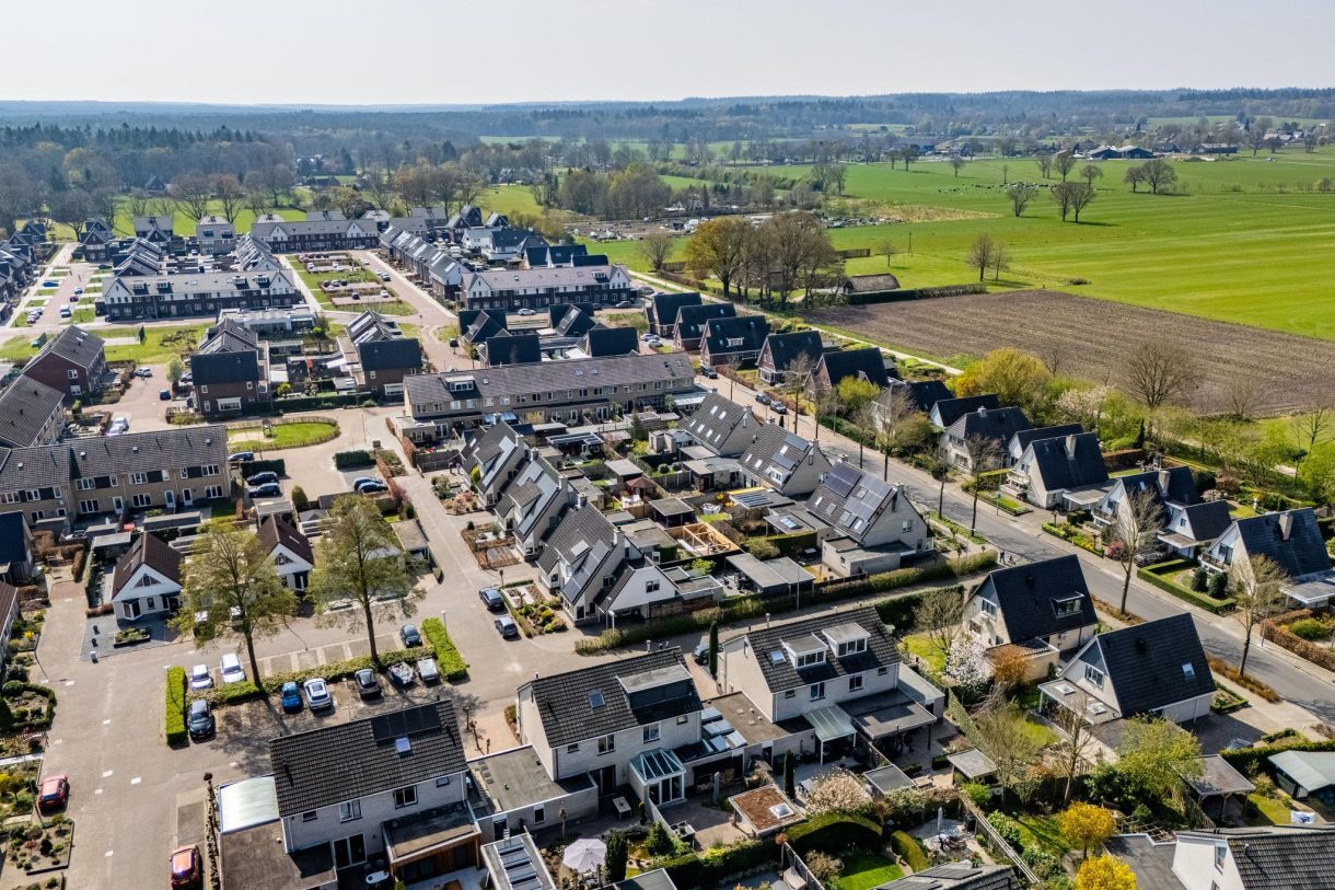 Te koop: Foto Woonhuis aan de Imker 6 in Eerbeek