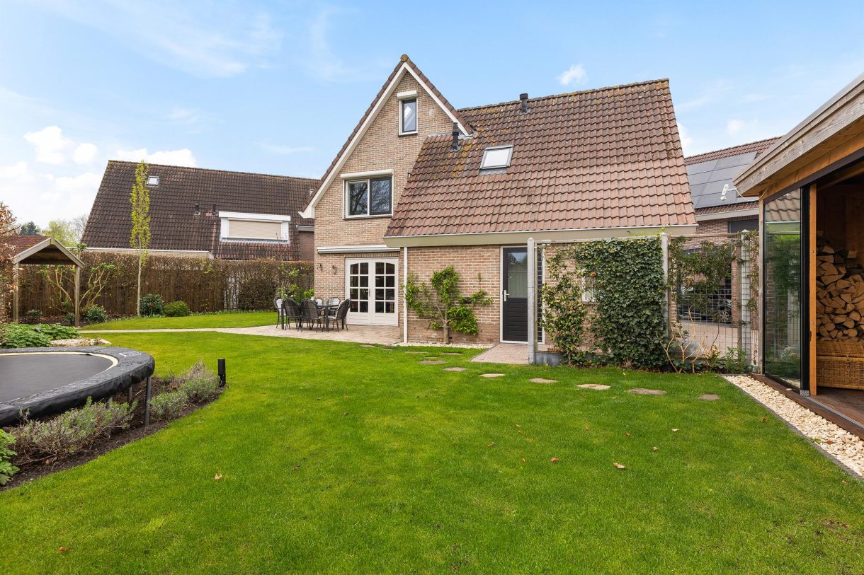 Te koop: Foto Woonhuis aan de Thorbeckehof 24 in Wezep