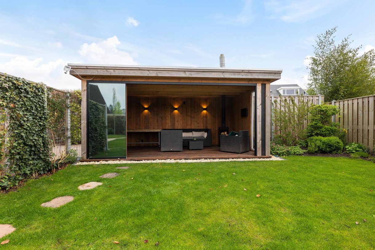 Te koop: Foto Woonhuis aan de Thorbeckehof 24 in Wezep