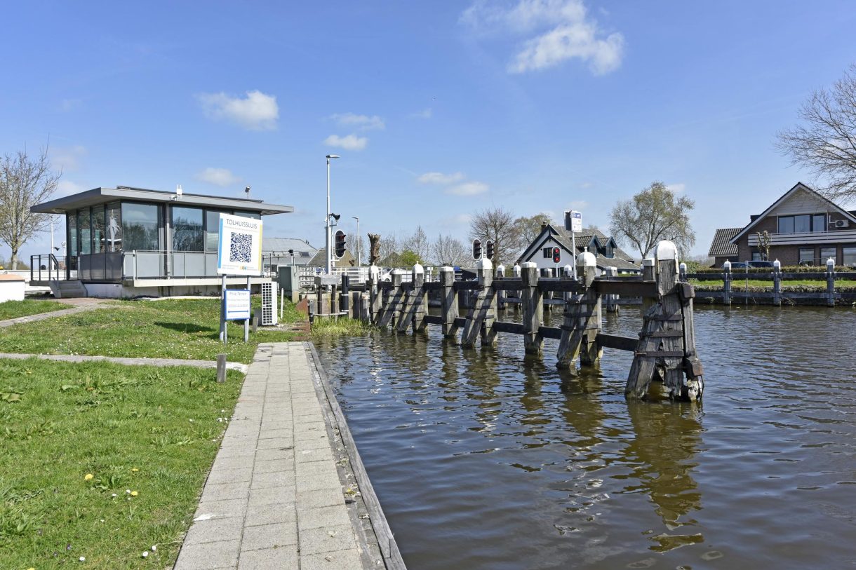 Te koop: Foto Woonhuis aan de Nieuwveens Jaagpad 17 in Nieuwveen