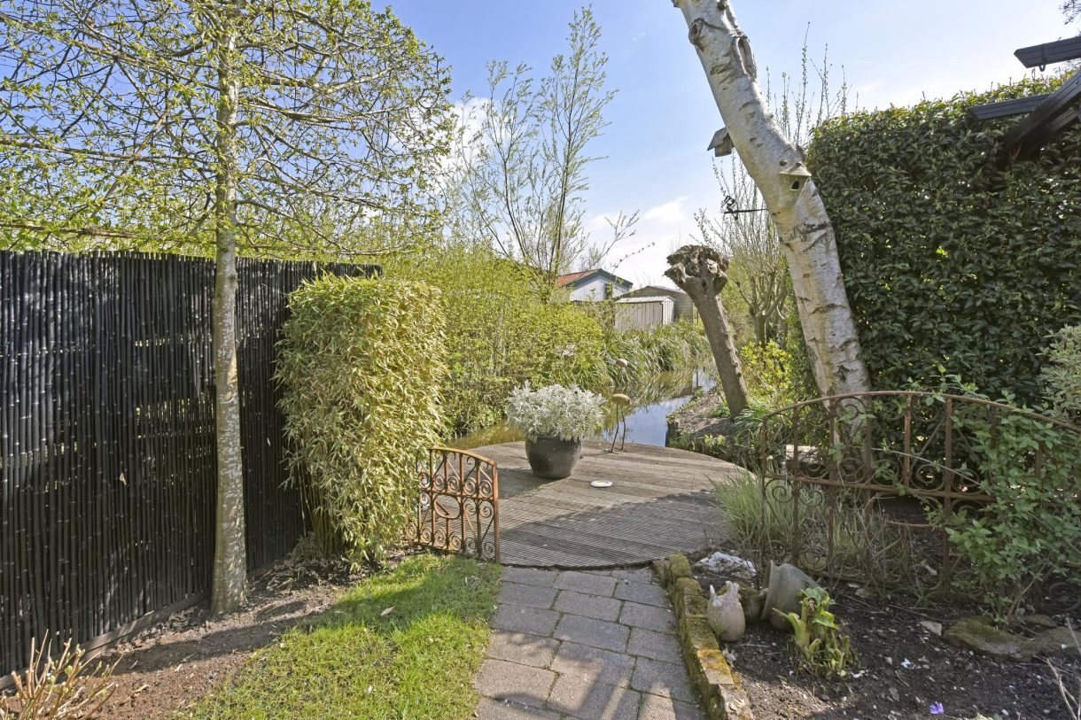 Te koop: Foto Woonhuis aan de Nieuwveens Jaagpad 17 in Nieuwveen