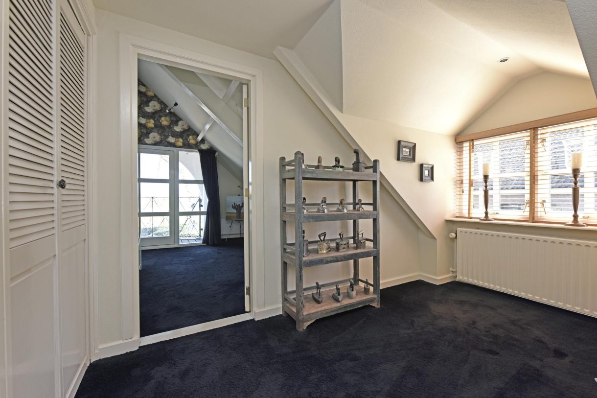 Te koop: Foto Woonhuis aan de Nieuwveens Jaagpad 17 in Nieuwveen