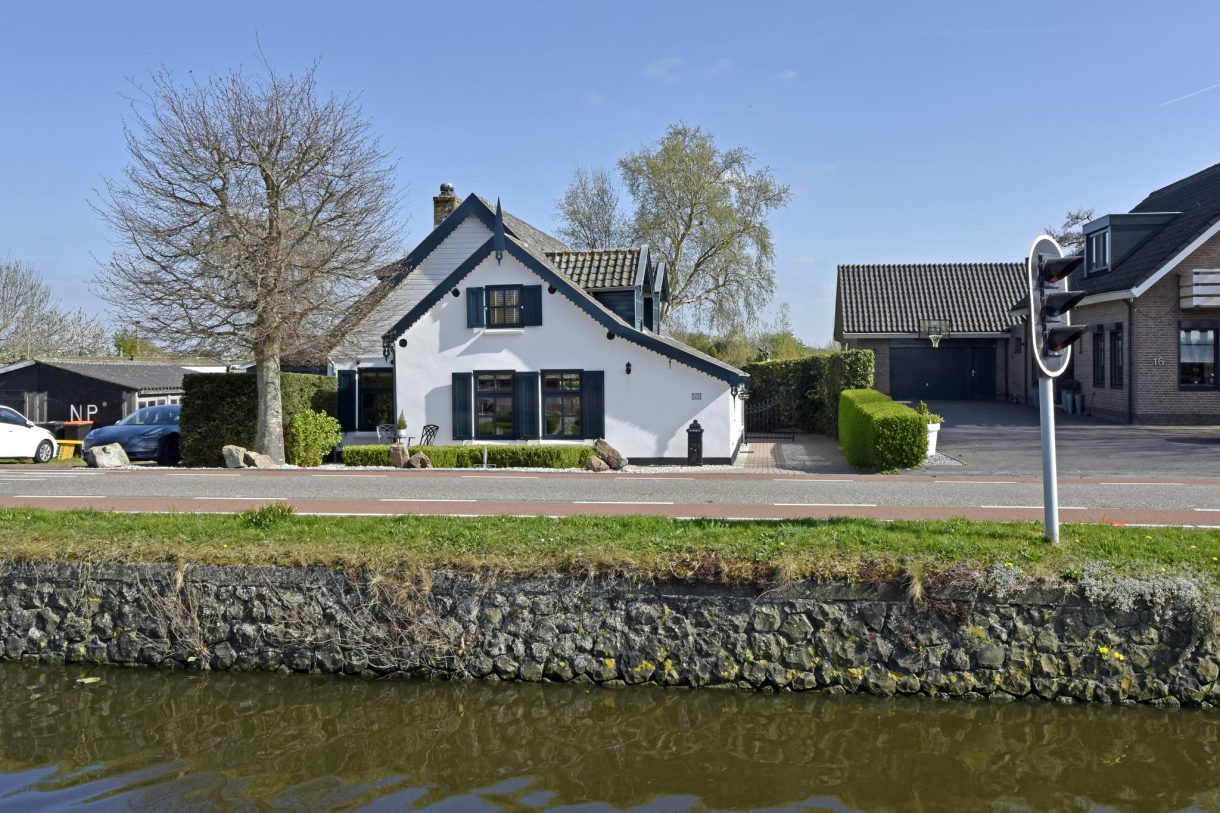 Te koop: Foto Woonhuis aan de Nieuwveens Jaagpad 17 in Nieuwveen