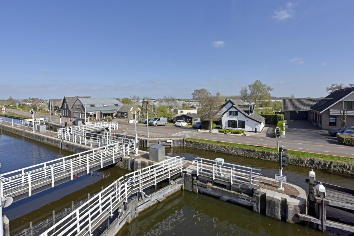 Te koop: Foto Woonhuis aan de Nieuwveens Jaagpad 17 in Nieuwveen