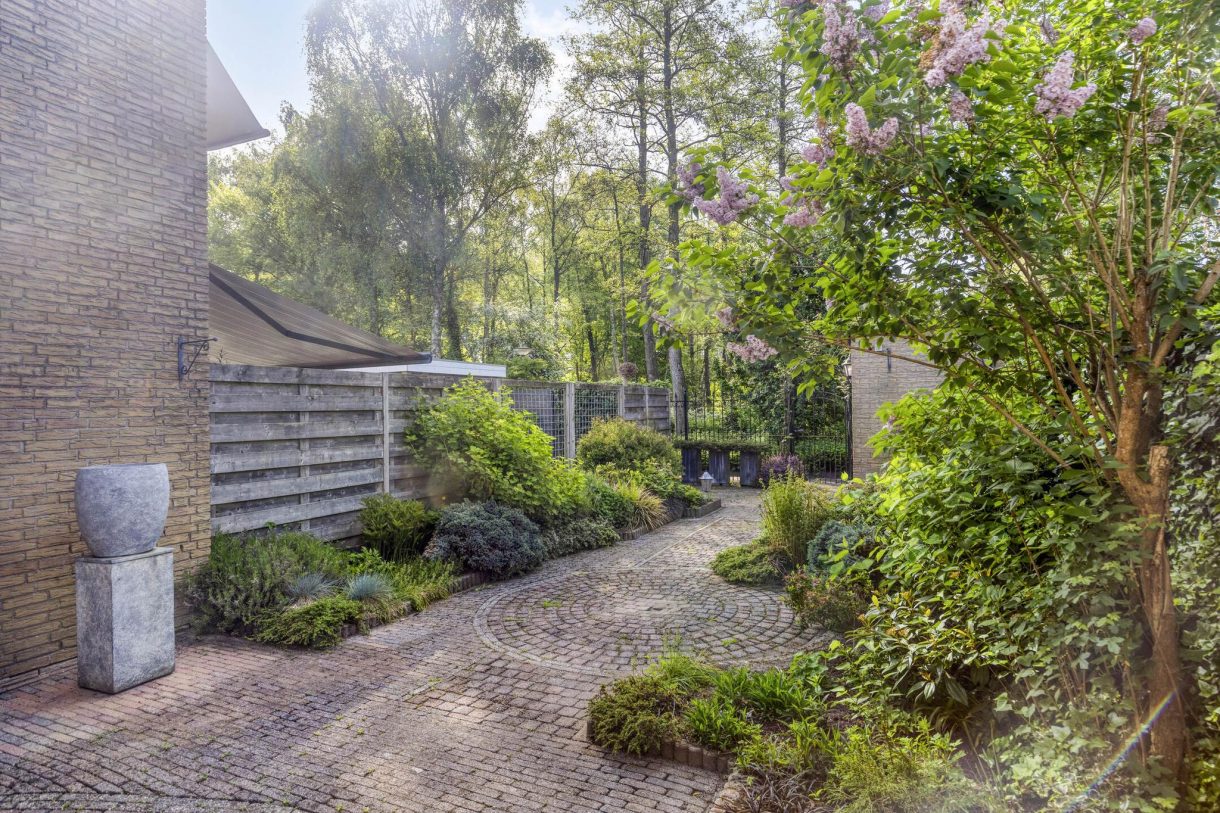 Te koop: Foto Woonhuis aan de Cipressendreef 15 in Vlaardingen