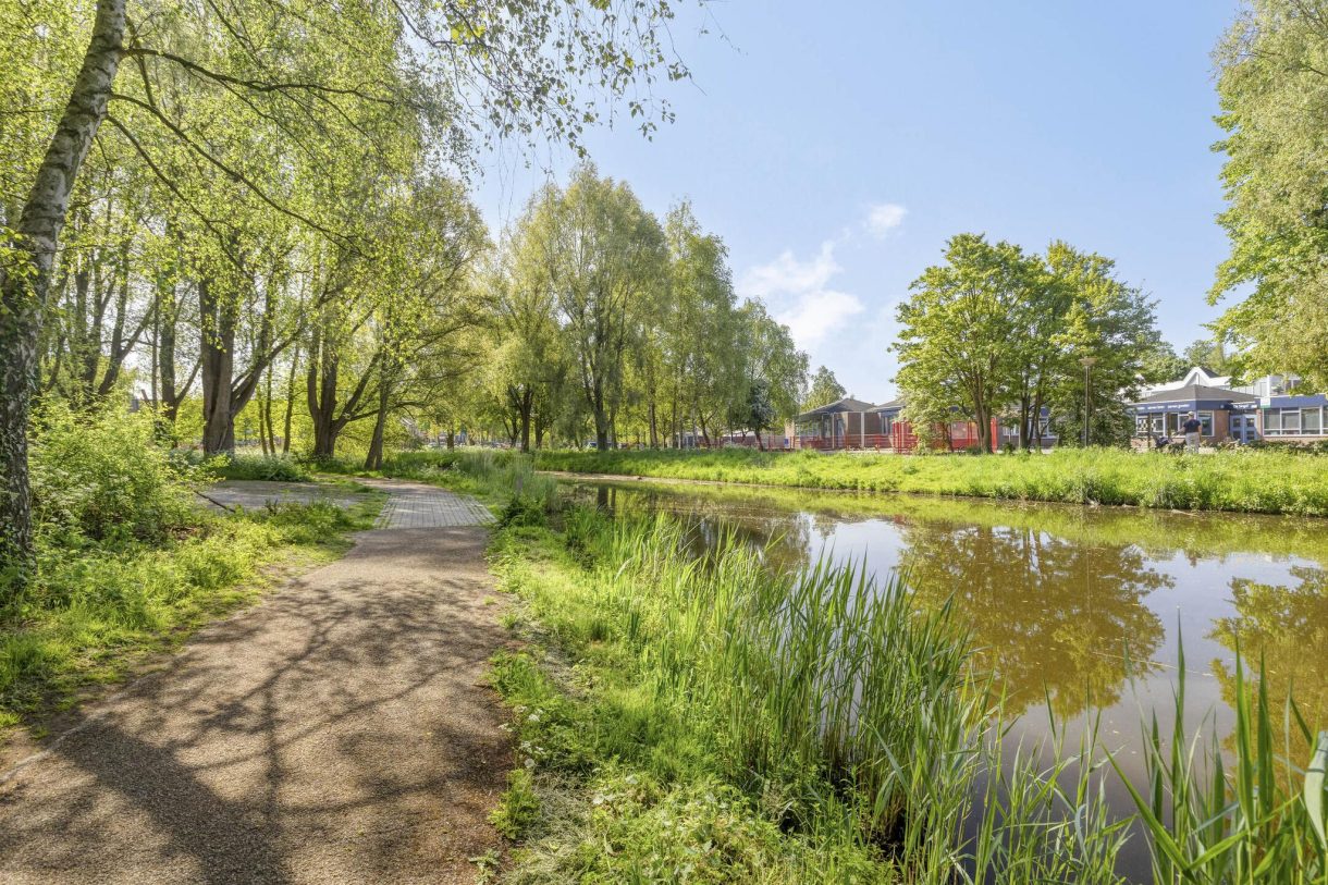 Te koop: Foto Woonhuis aan de Cipressendreef 15 in Vlaardingen