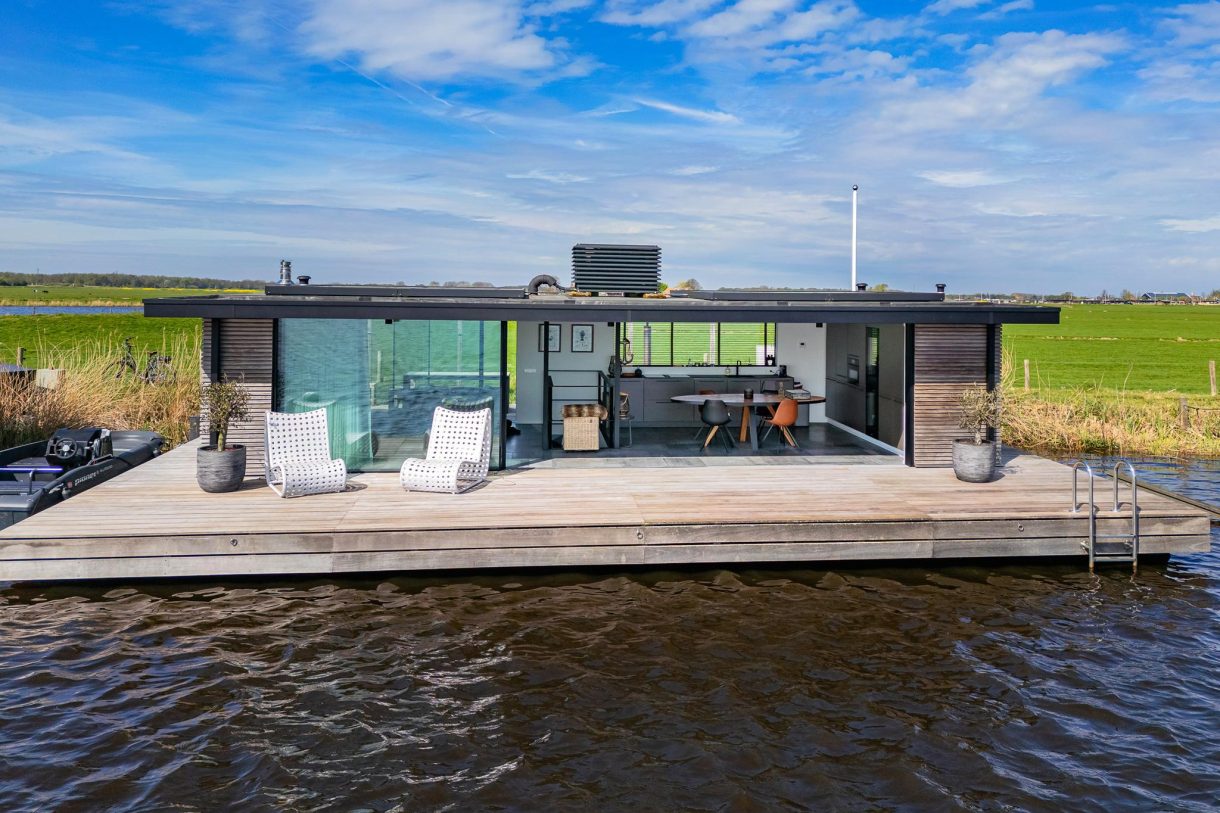 Te koop: Foto Woonhuis aan de Sweilandpolder 15m in Warmond