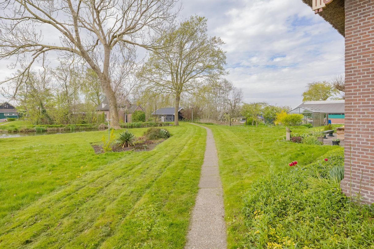 Te koop: Foto Woonhuis aan de Sweilandpolder 15m in Warmond