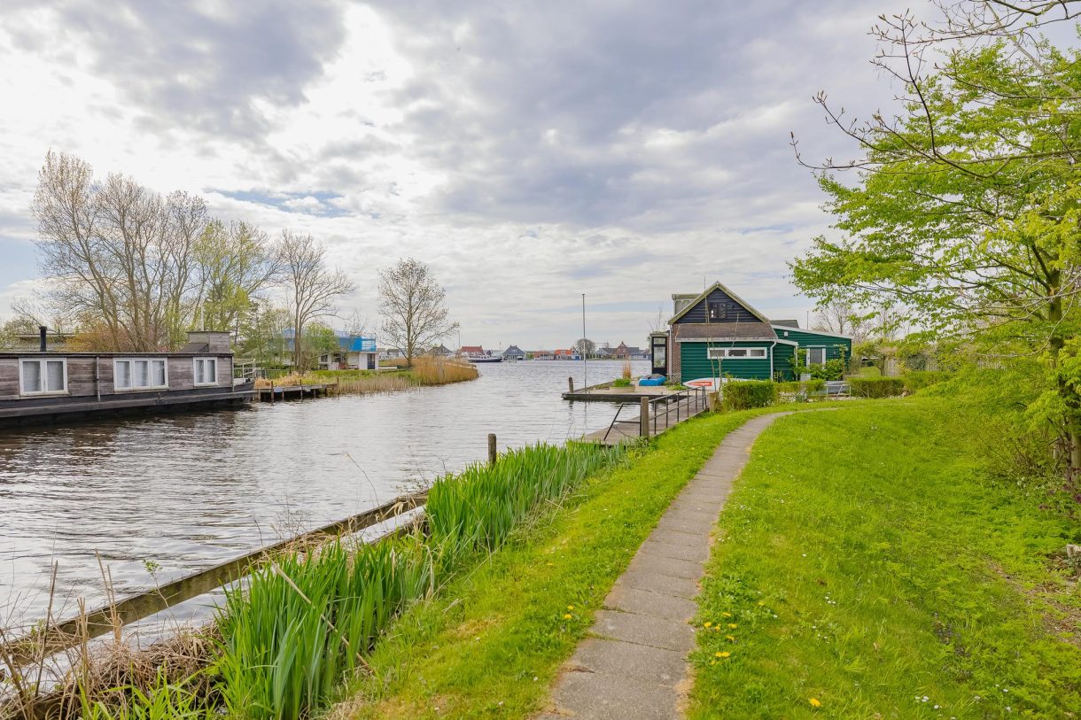 Te koop: Foto Woonhuis aan de Sweilandpolder 15m in Warmond