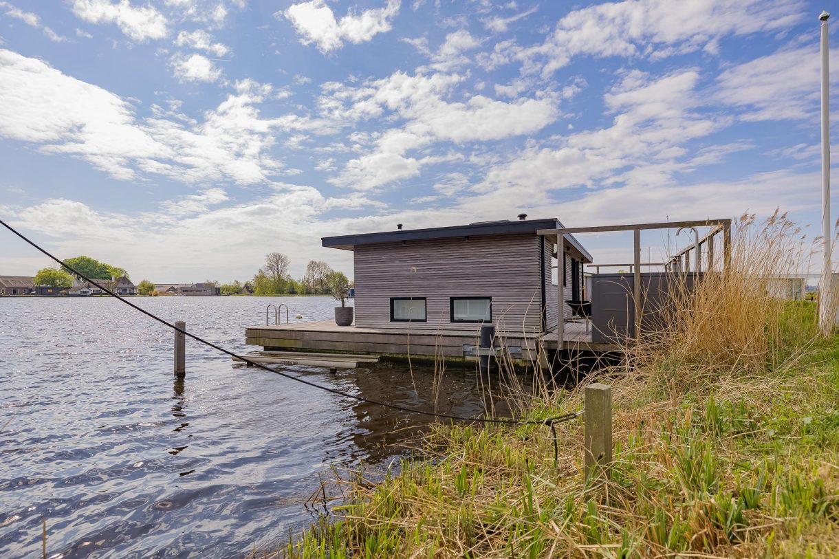 Te koop: Foto Woonhuis aan de Sweilandpolder 15m in Warmond
